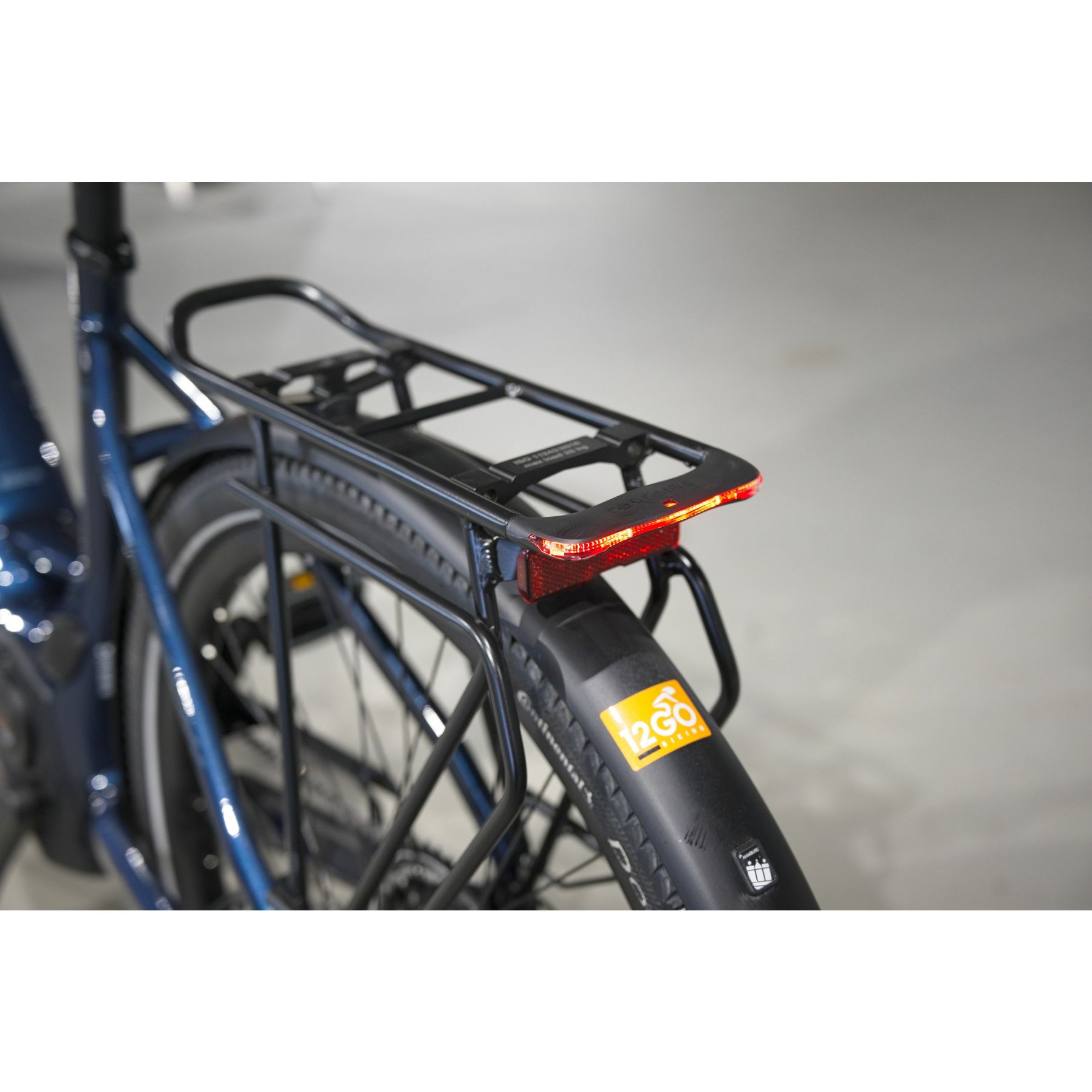 Stevens E-8X Tour Plus