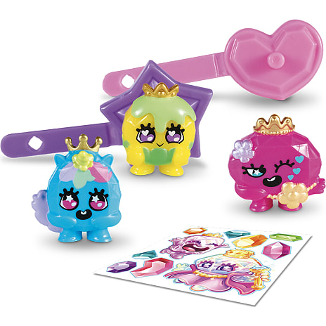 Pinky Promise Royal Carriage Surprise