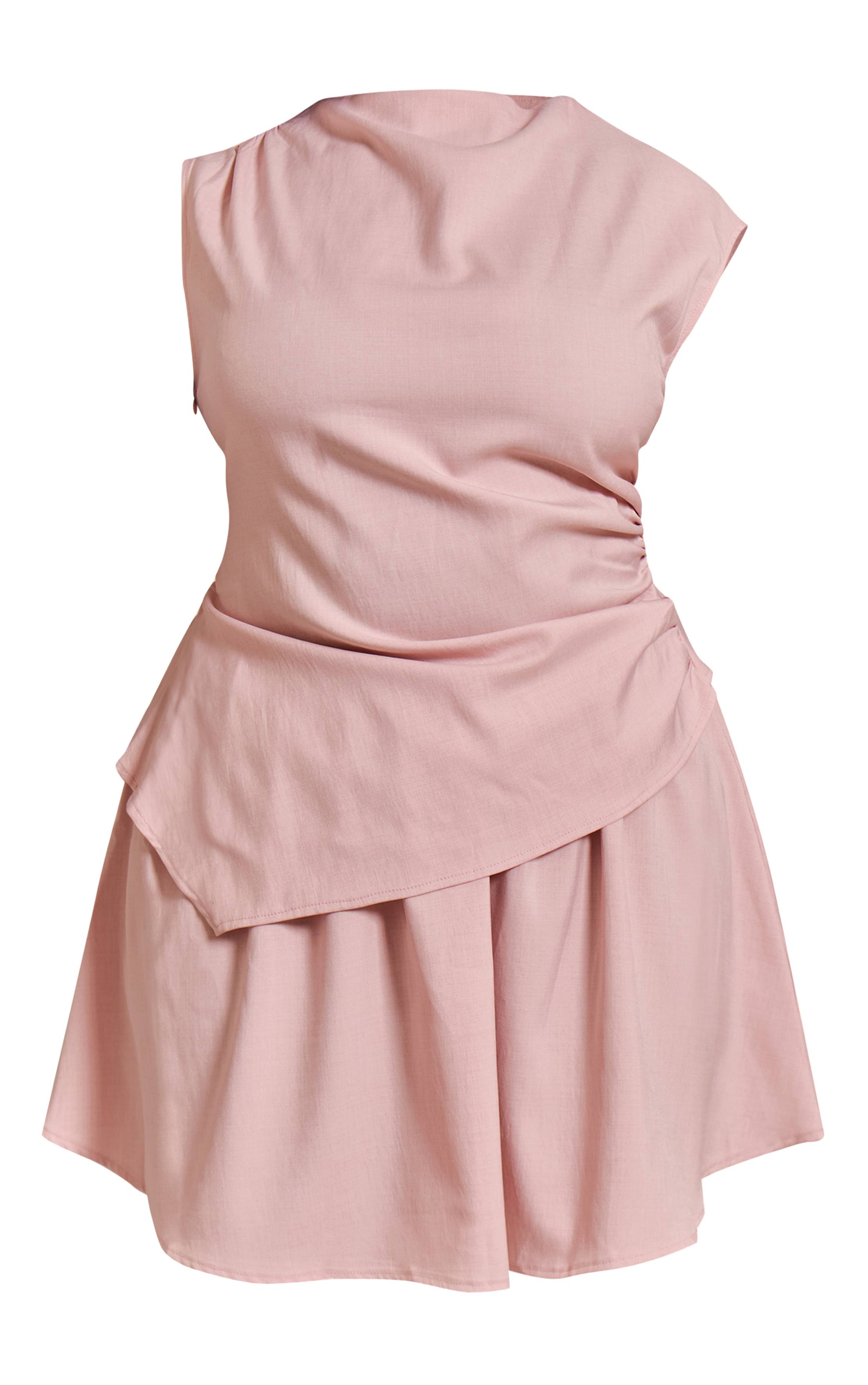 Rose Pâle Robe Droite Grande Taille En Tissu Tissé Avec Encolure Bateau Et Détails Froncés