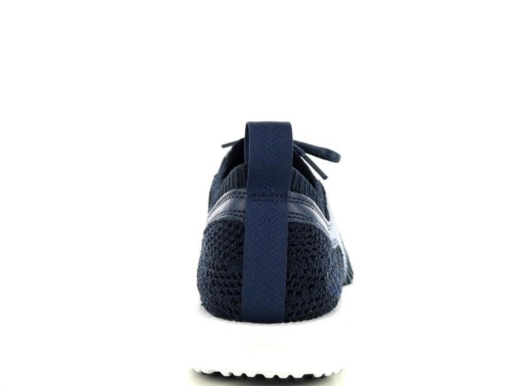 Ugg union-trainer DSHY