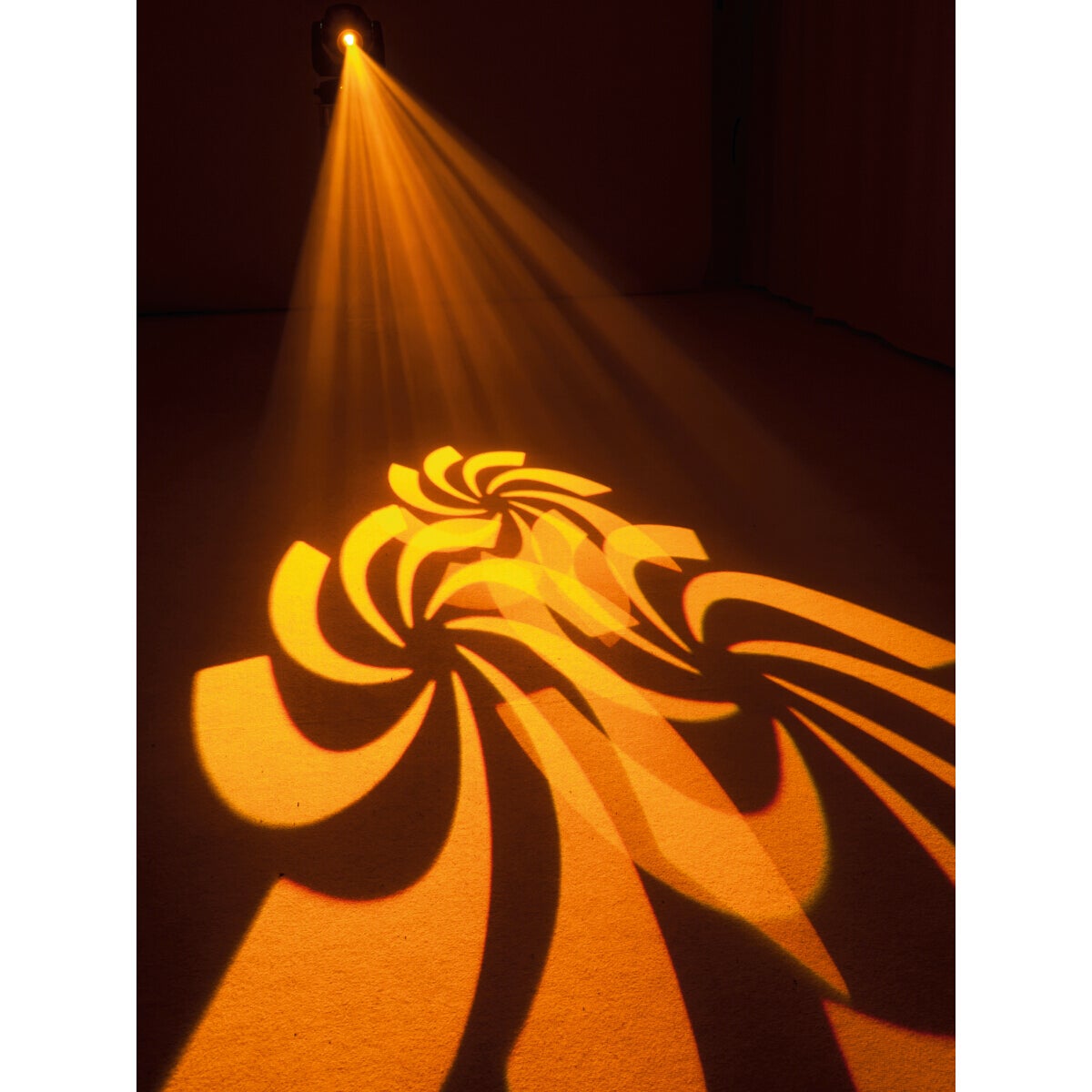 Eurolite LED TMH-S180 moving head spot