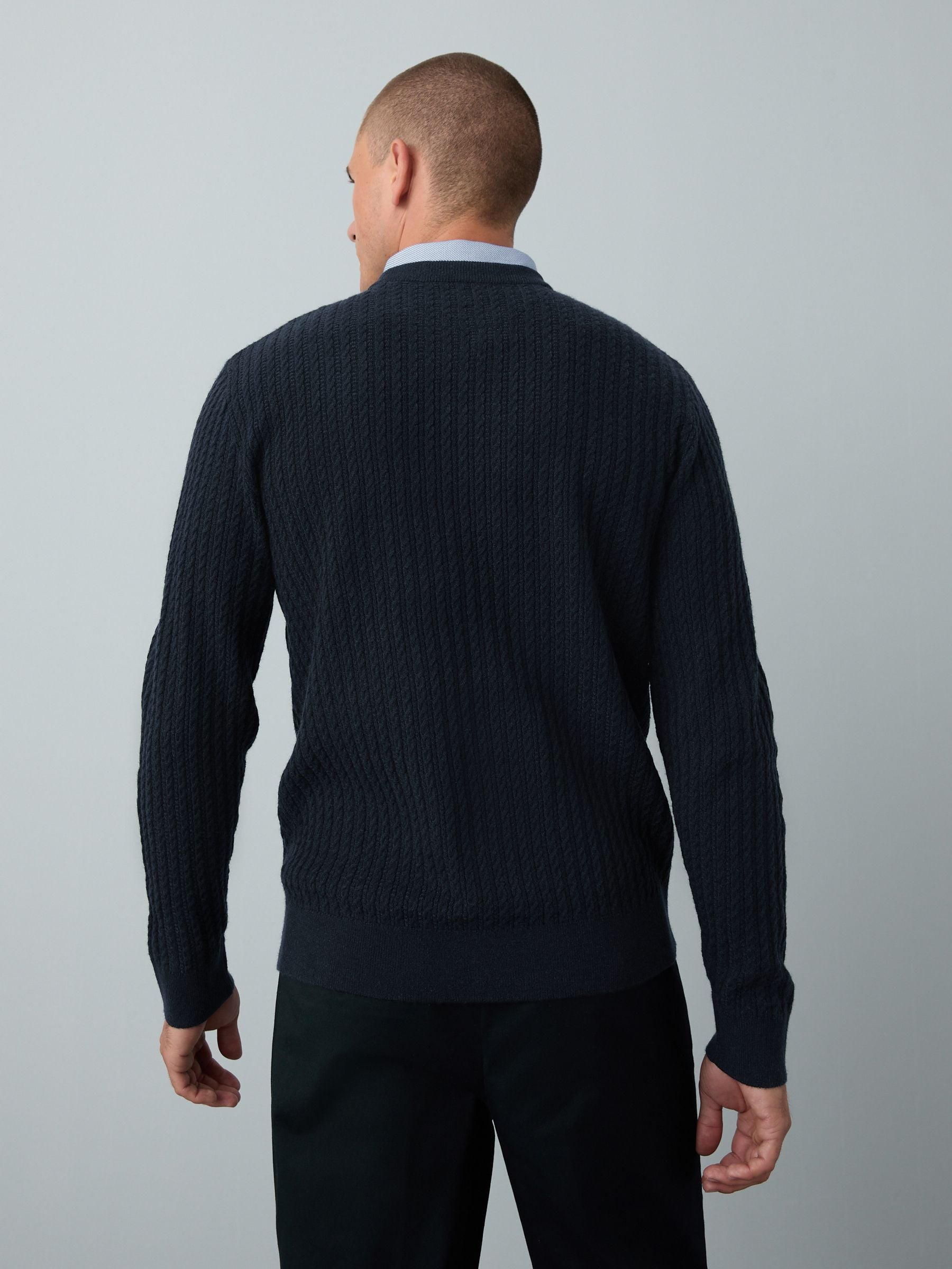 Donkerblauw - Regular fit trui met overhemdkraag