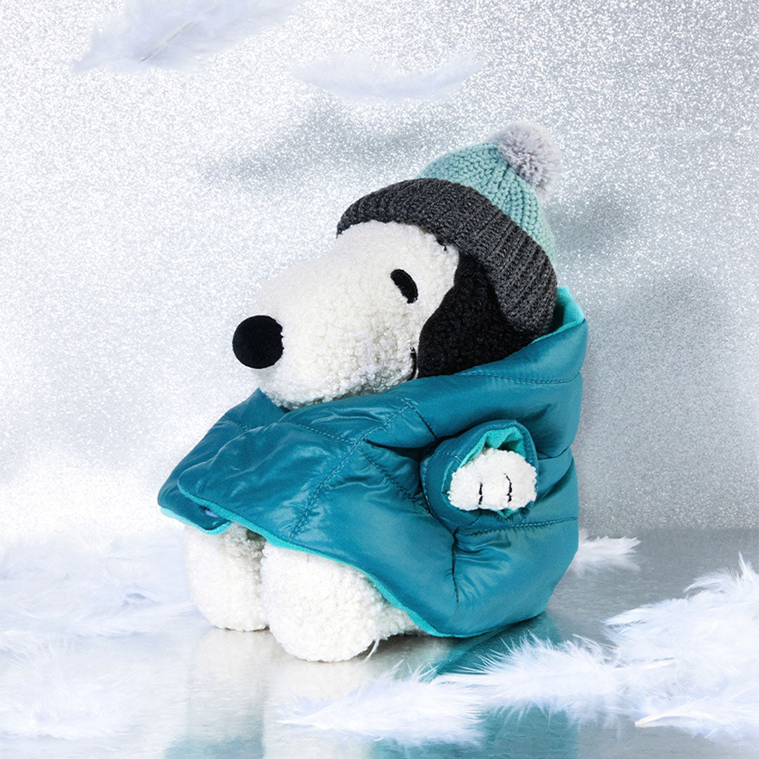 Bon ton toys knuffelhond snoopy met jas 20 cm