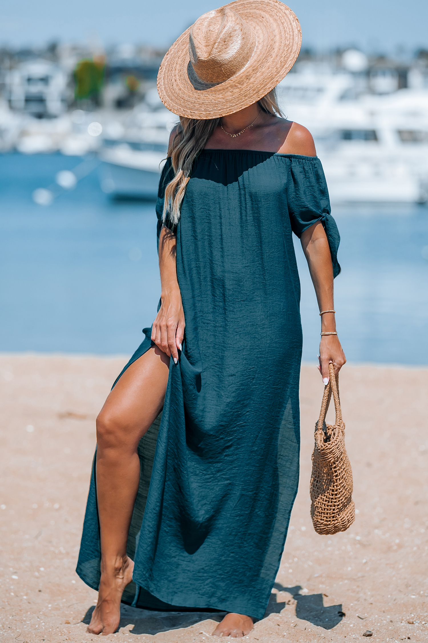 Robe cover up maxi avec ourlet fendu et épaules dénudées bleu