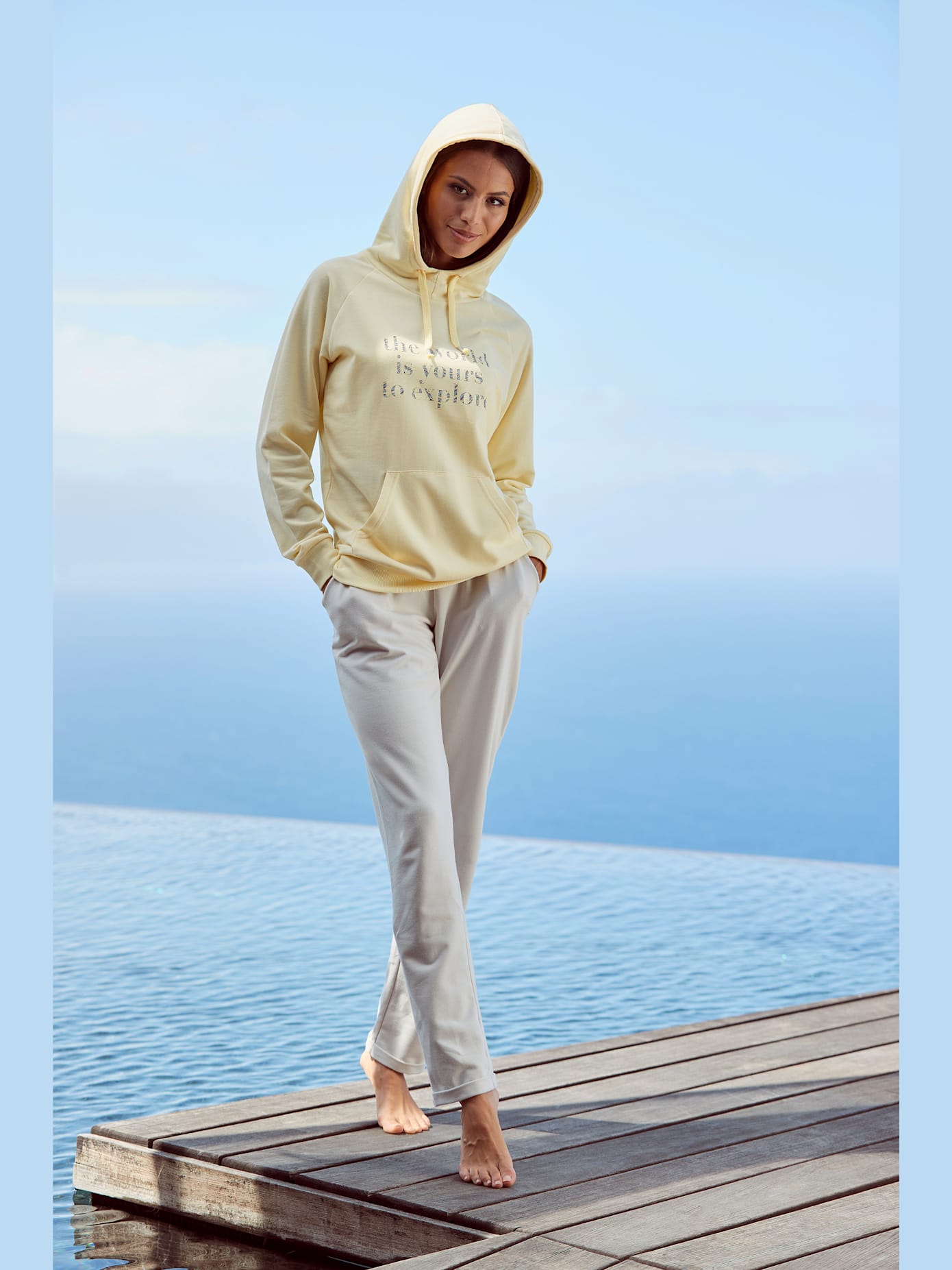 Pantalon molletonné confortable, poches fendues pratiques