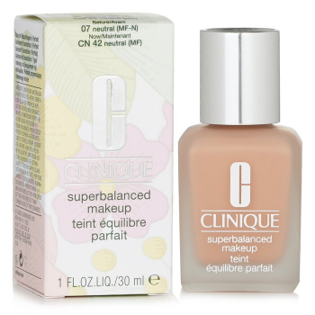 Clinique Clinique Base liquida Superbalanced