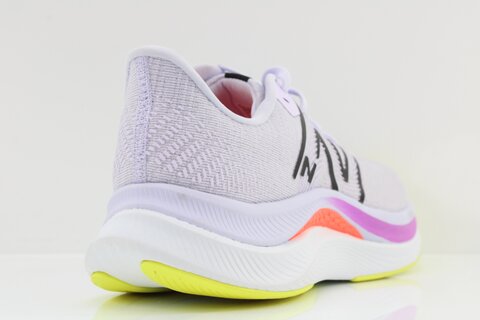 New Balance Propel