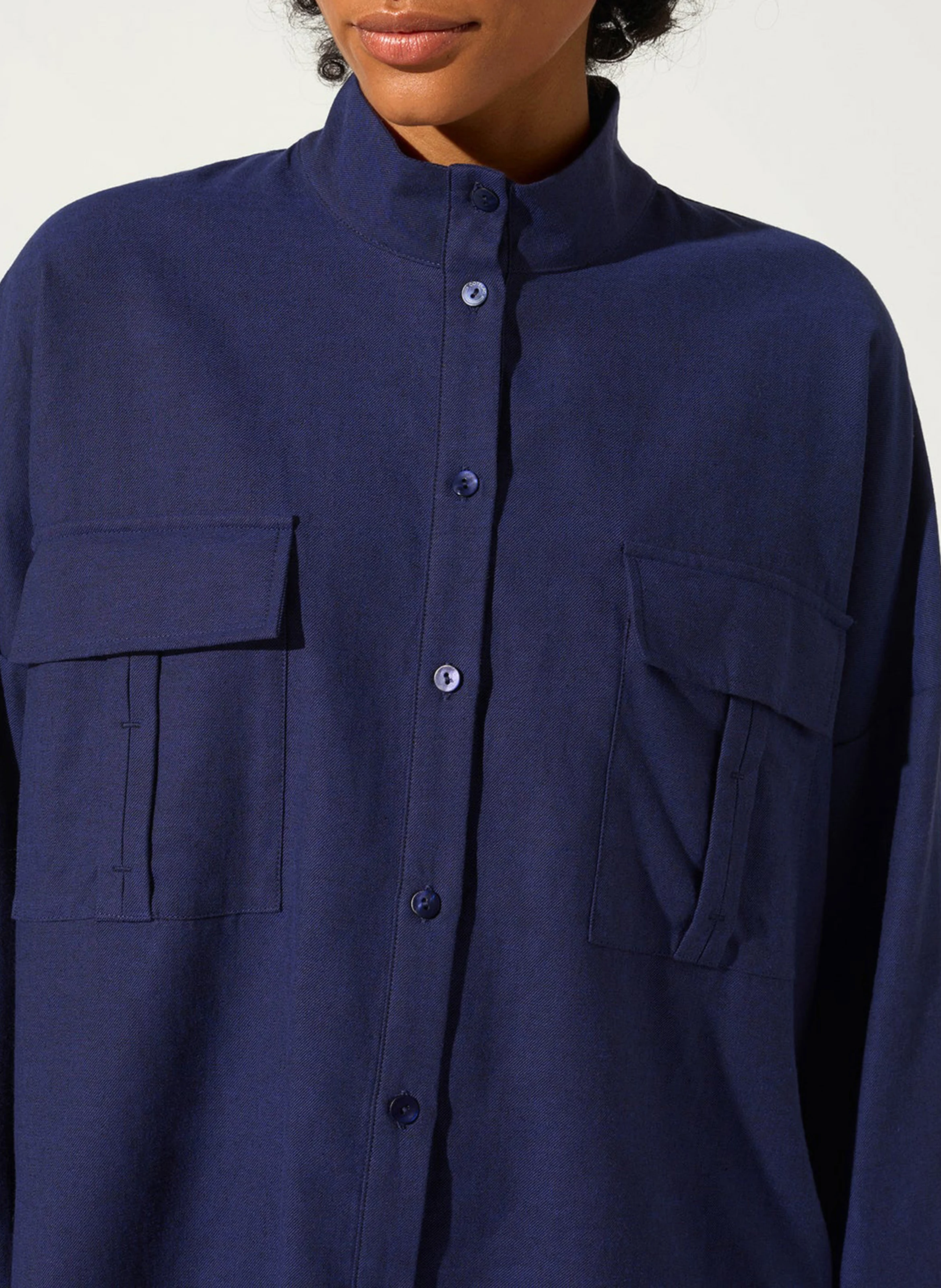 Chemise col officier en coton et en lin mélangés | Bleu