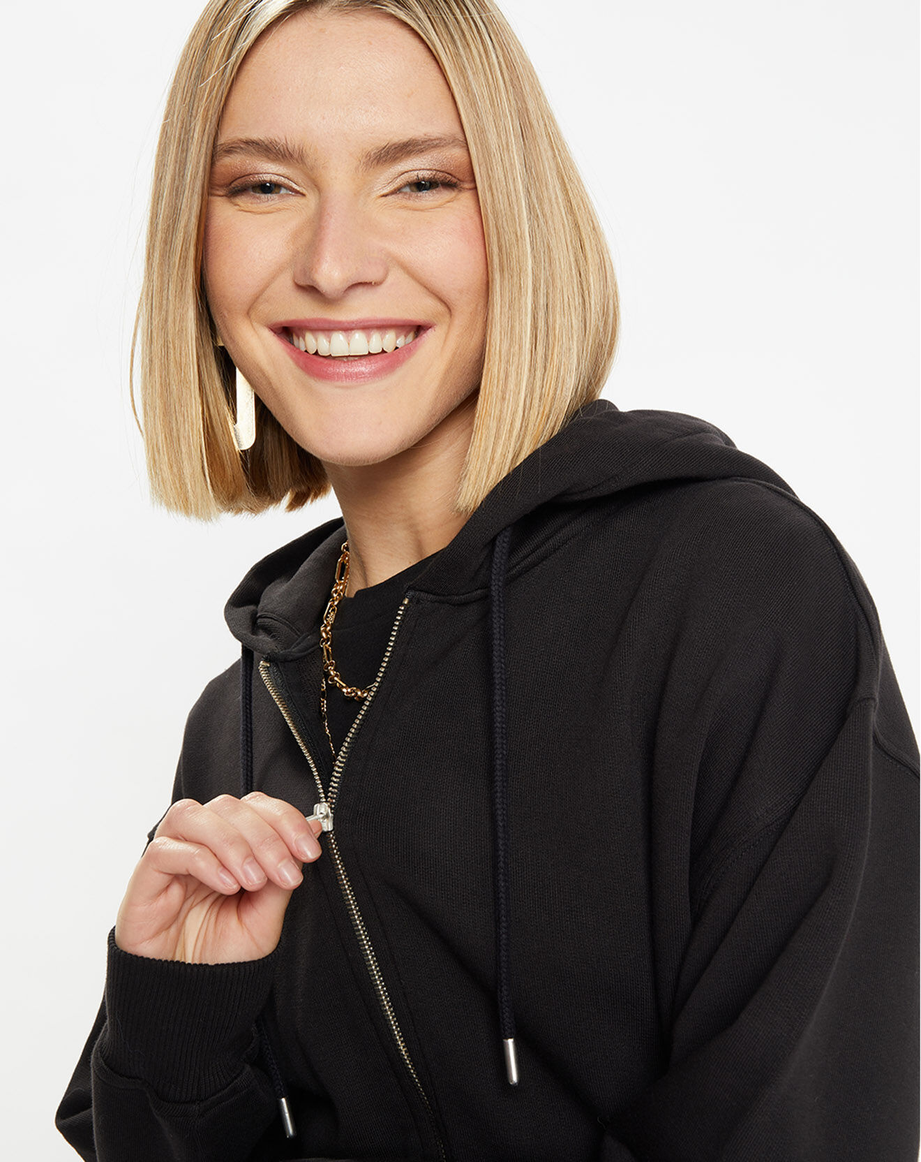 Galeries Lafayette Sweat zippé en Coton bio Mathalie à capuche noir