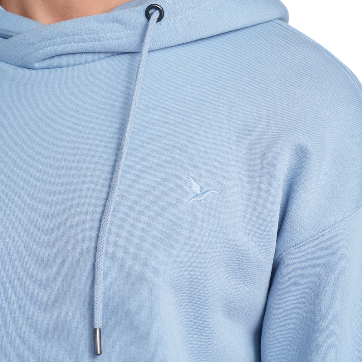Jonas Nielsen Herren Hoodie mit kleiner Logo-Stickerei hellblau