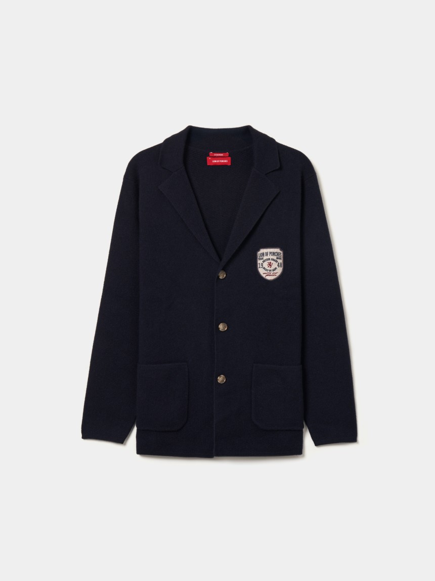 Blazer com emblema bordado