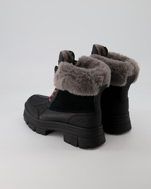 UGG Ashton Addie Winterstiefel in Schwarz