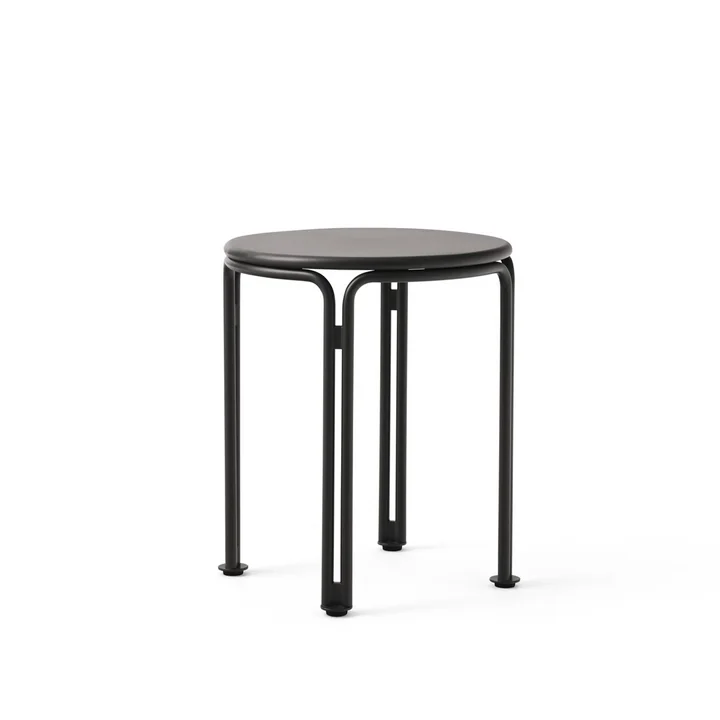 &Tradition - Thorvald SC102 Outdoor Beistelltisch, warm black