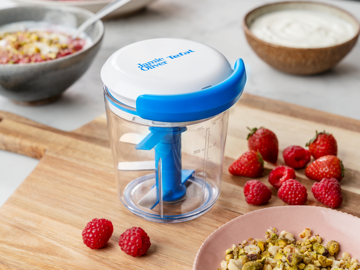 Jamie Oliver by Tefal Chop & Shaker hachoir manuel 5 secondes 450ml blanc et bleu