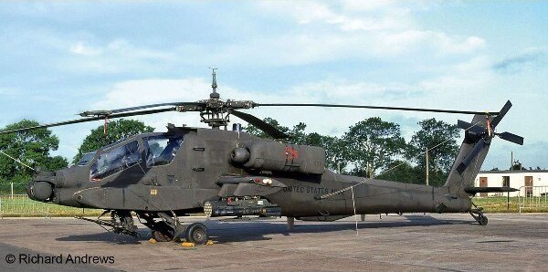 Revell - Ah-64A Apache Byggesæt - 1:100 - Level 3 - 04985