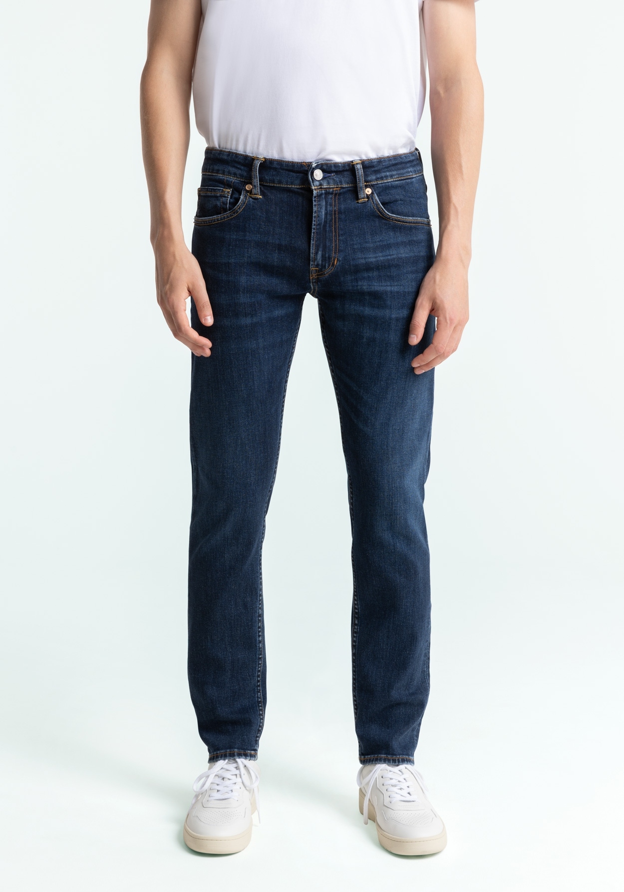 Kings Of Indigo Jeans Charles Clean Medium Used