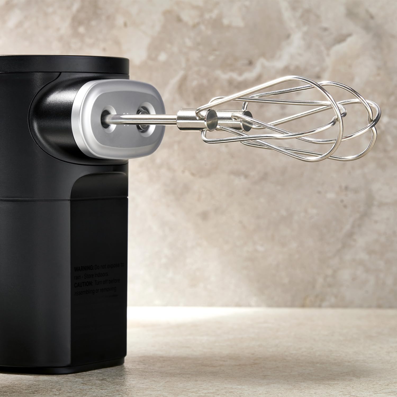 KitchenAid Handmixer kabellos - Go Cordless - Mit 7 geschwindigkeiten und soft start - 2 Edelstahl turborührbesen - 60 Minuten Nutzungsdauer pro Ladung - Schwarz - Ohne Akku