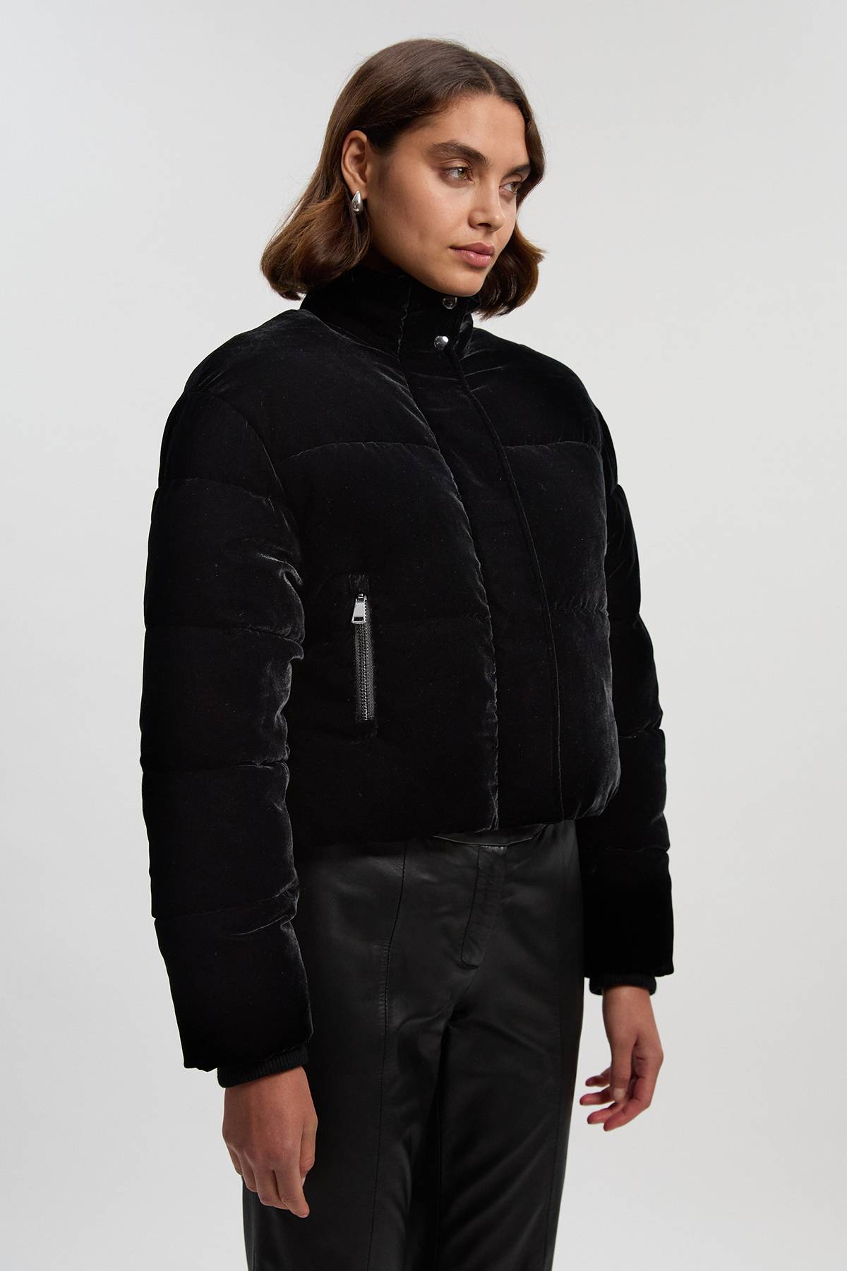 KarenMillen Manteau Court Matelassé en Velours