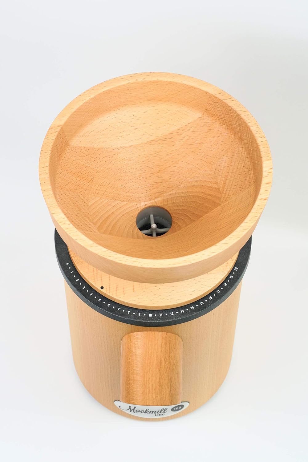 Getreidemühle Mockmill Lino 100 | Made in Germany | Edelkorund und Keramik Mahlstein | frisches Mehl | (Lino 100 + 2,5 kg Bio Dinkel)