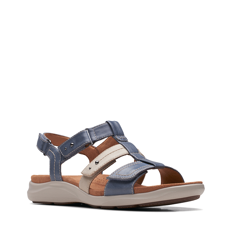 Clarks Kitly Step | BLEU