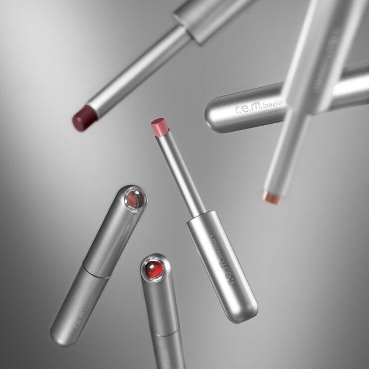 REM BEAUTY On your collar - Classic Lipstick