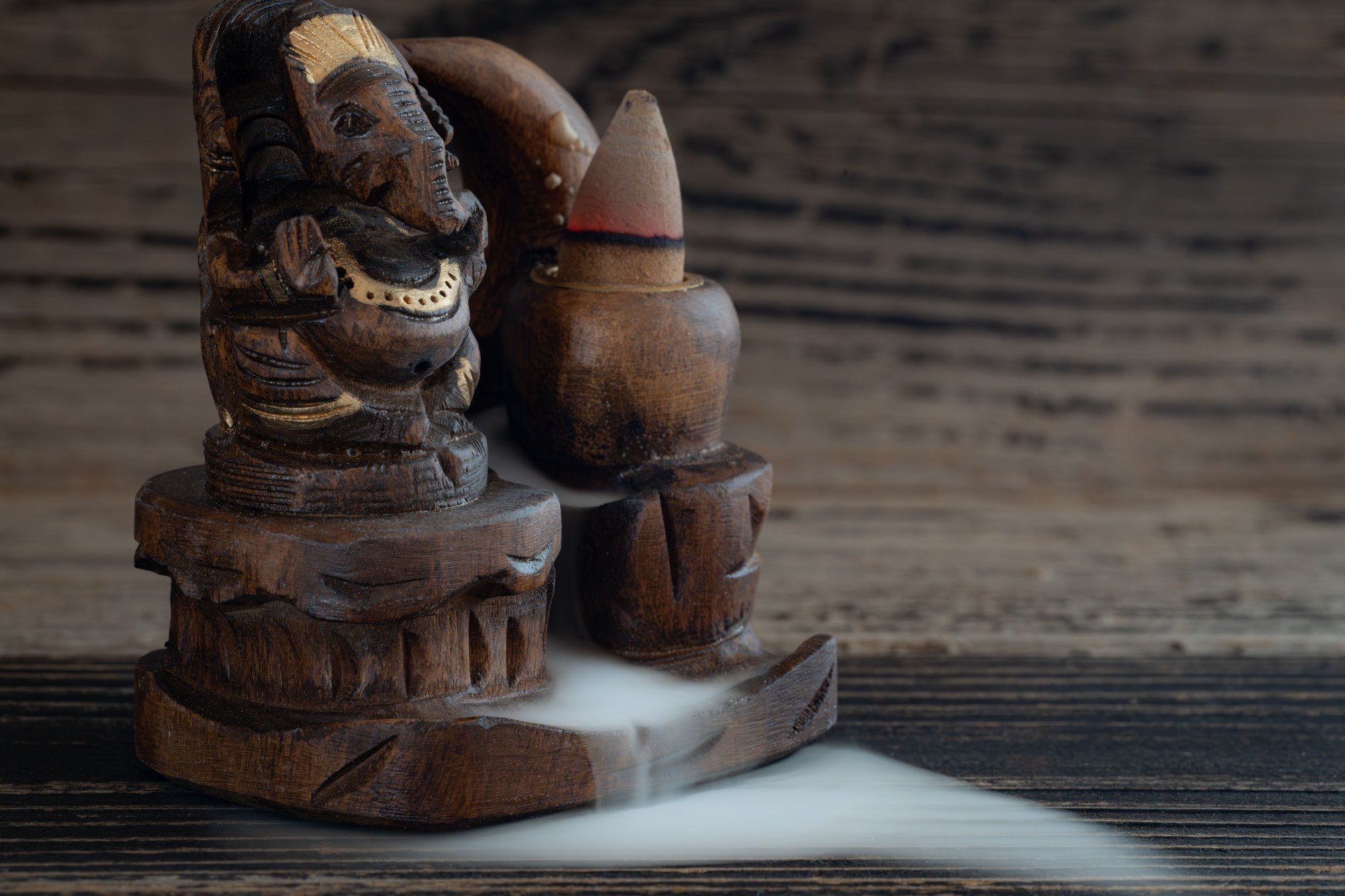 Räucherkegelhalter 'Ganesh', H 9 cm, B 7,5 cm, L 5,7 cm günstig bestellen