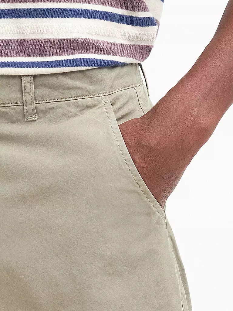 BARBOUR Shorts GLENDALE beige