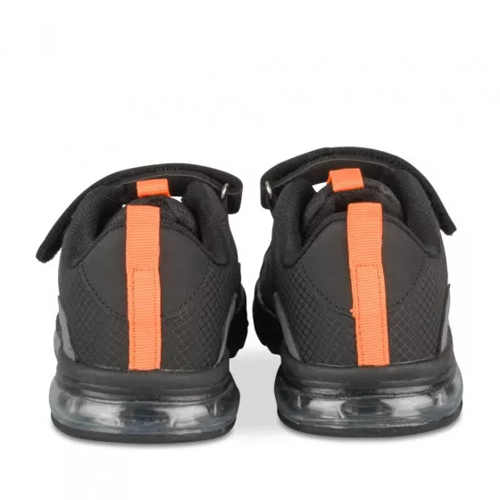 Baskets NOIR UNYK