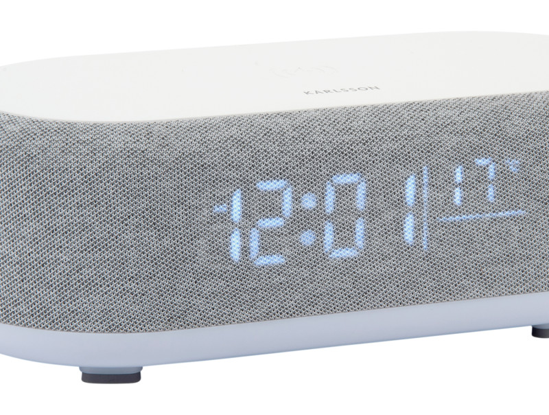 Alarm Clock Vogue w. Phone Charger And Blue Tooth KA6033BK Black