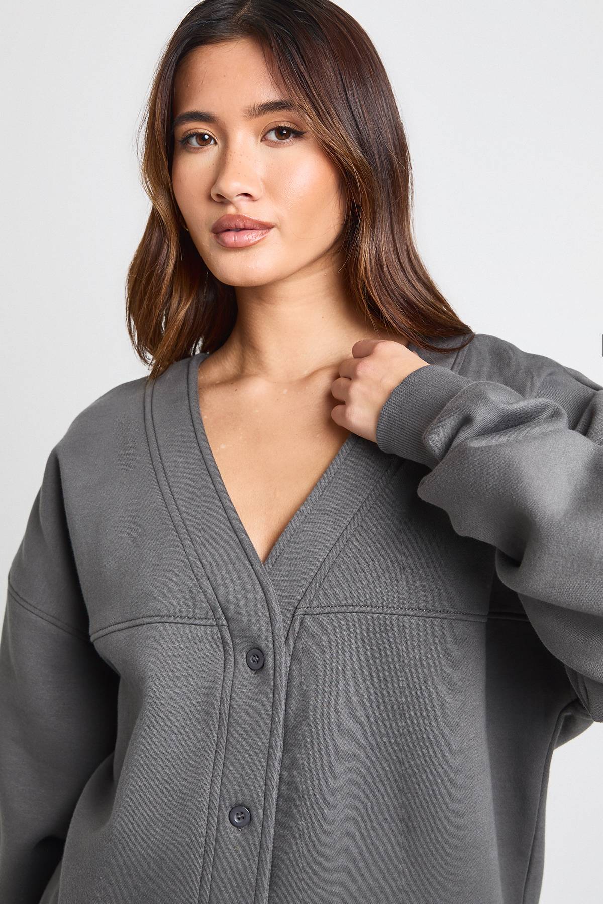boohoo Ensemble de Jogging Tall Cardigan Boutonné et Pantalon de Sport Jambe Droite