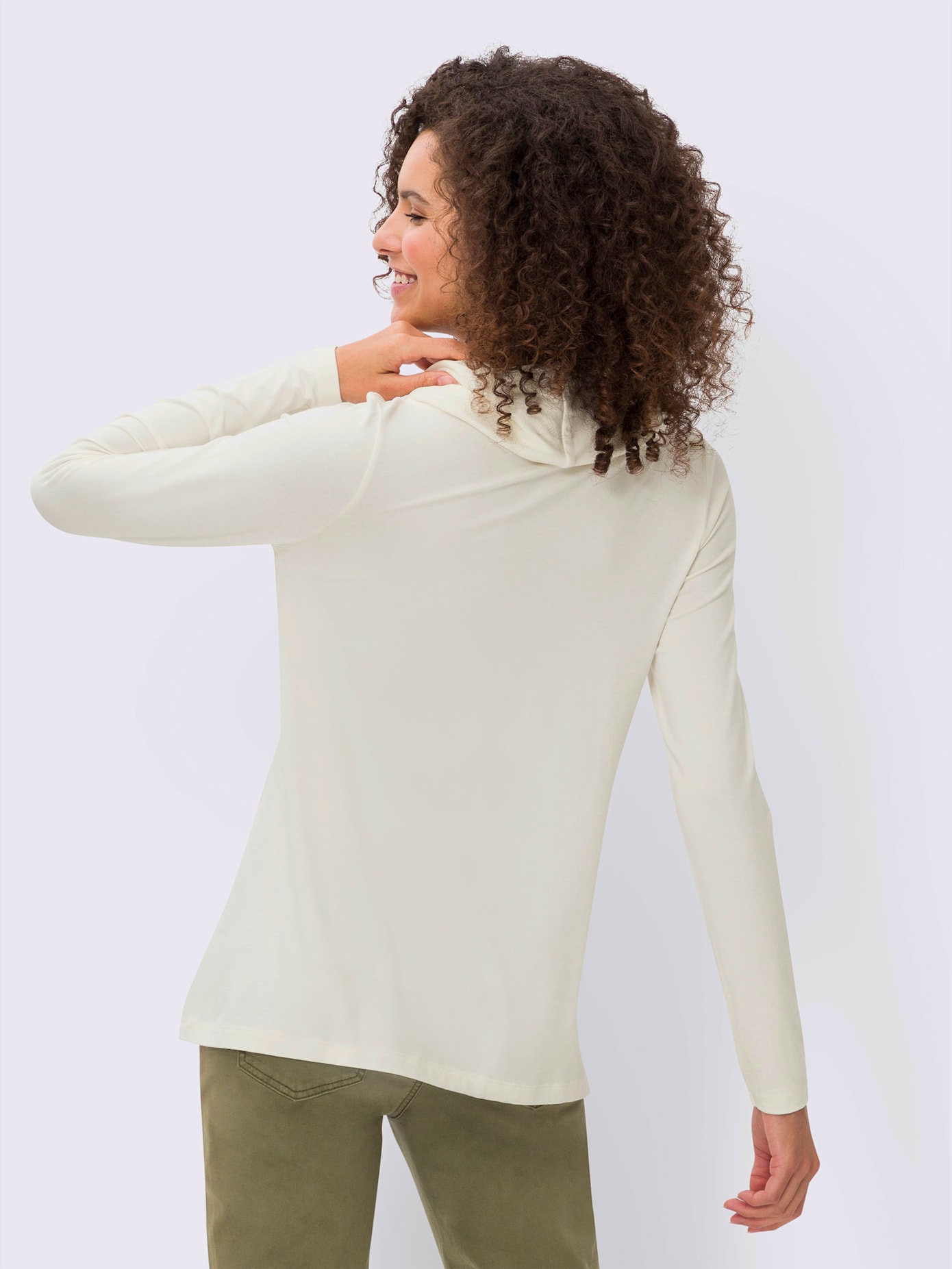 T-shirt col bénitier tendance