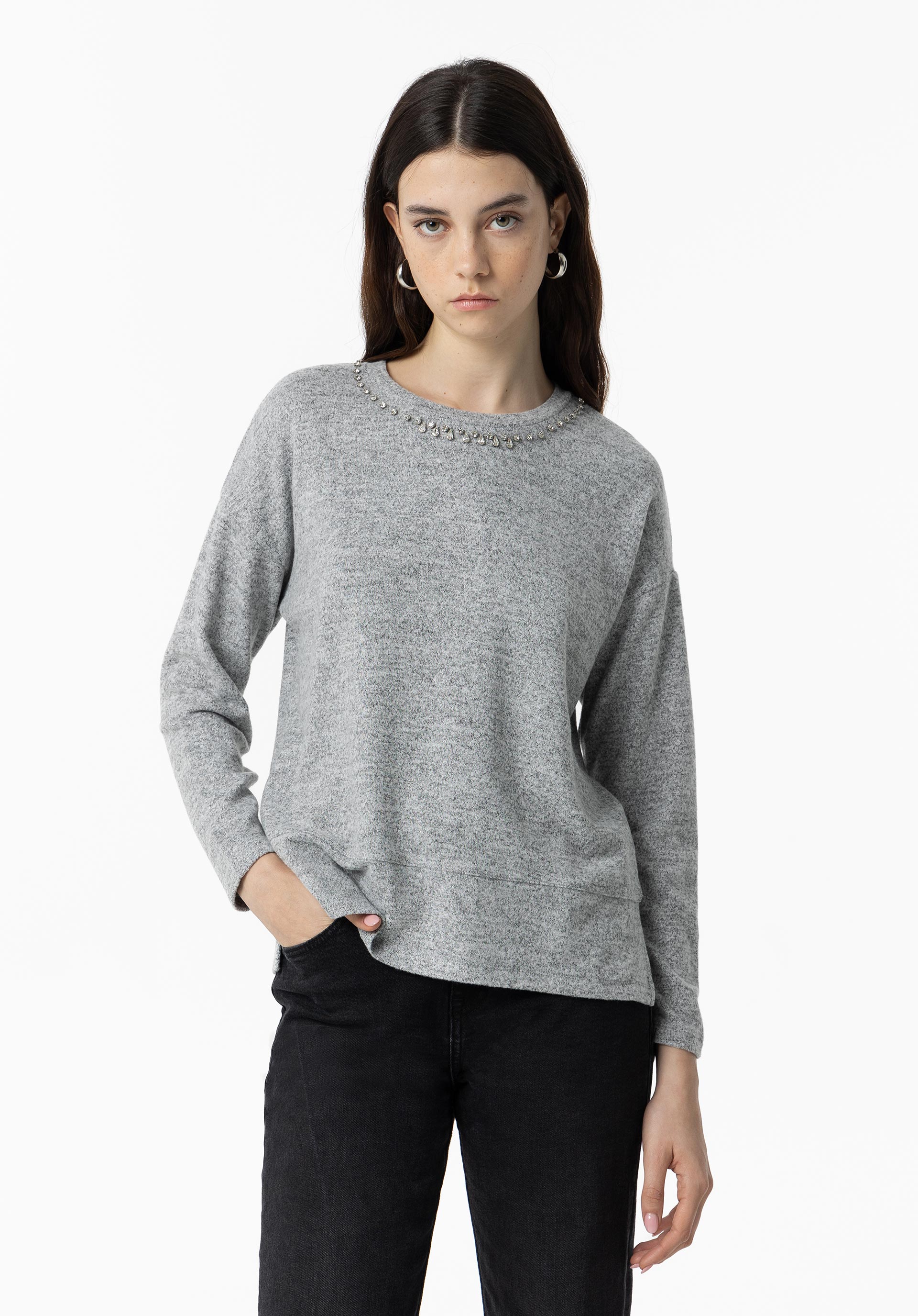 T-shirt Toque Suave com Aplicações