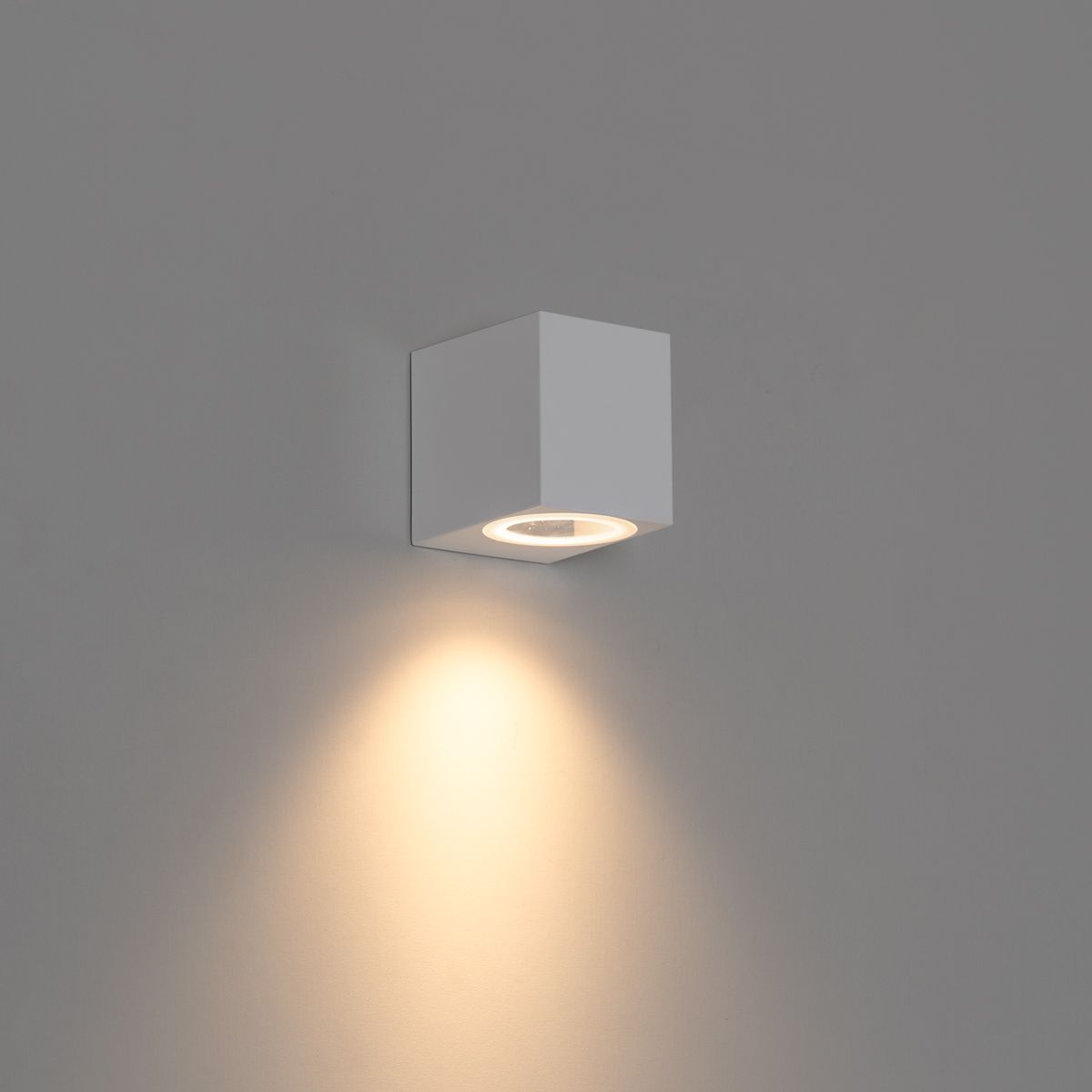 Moderne buiten wandlamp wit kunststof - Baleno