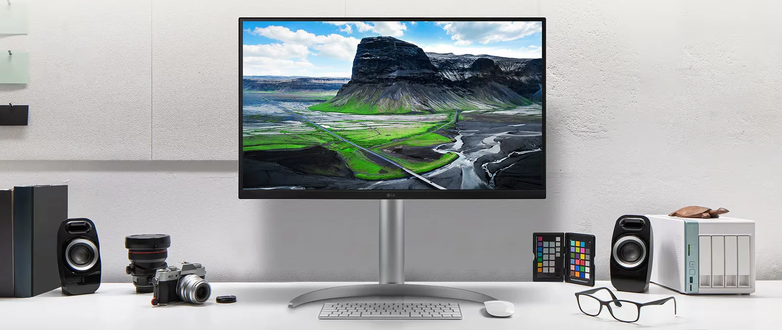 LG UltraFine 32UQ850V-W Écrans de bureau et professionnels