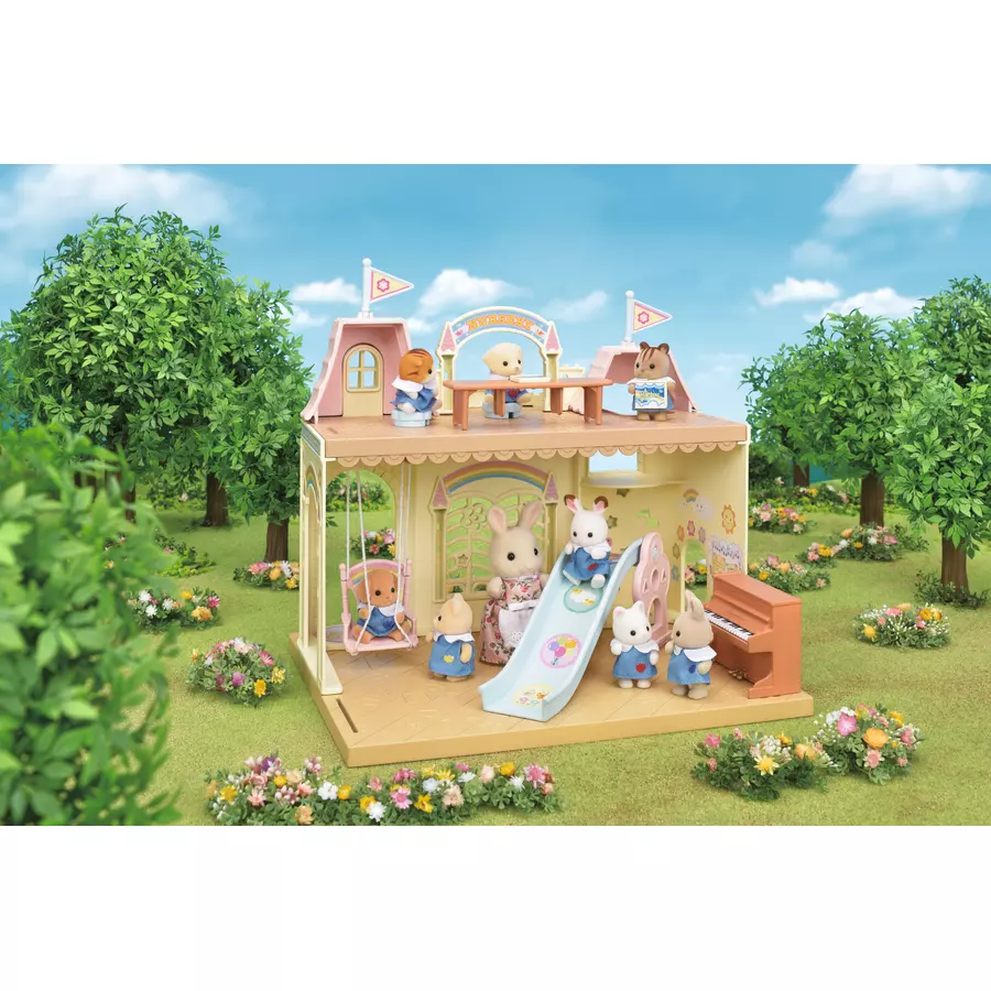 Sylvanian Families® Baby Schlosskindergarten Geschenkset