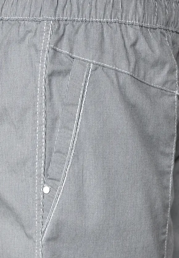 Gestreifte Loose Fit Bermuda - deep blue