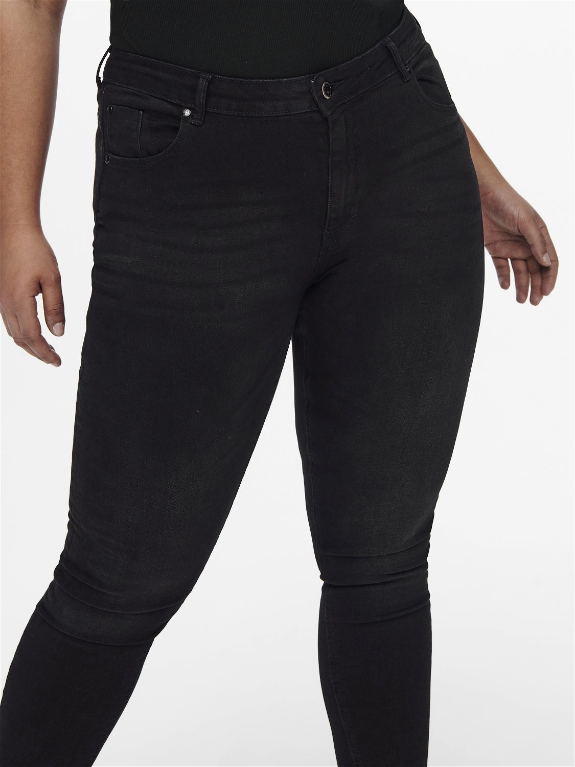 CARLAOLA Mittlere Taille Skinny Fit Jeans Black Denim