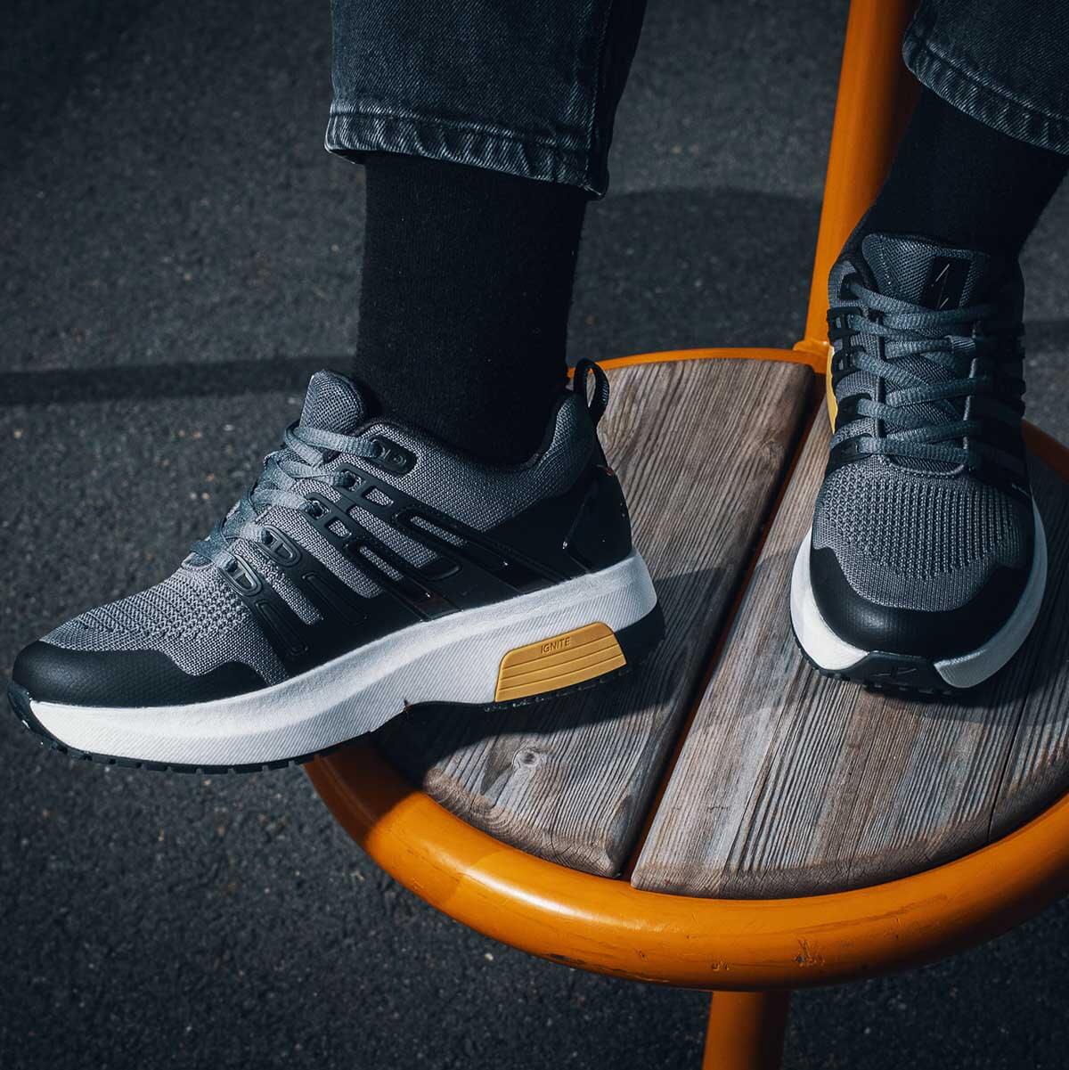 Advance Lite Lett, luftig og stilren sneaker