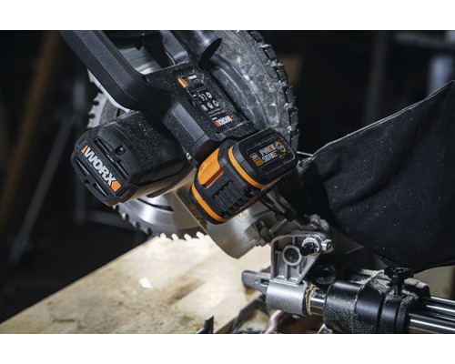 WORX Nitro 20V 216mm WX845.9 snoerloze trek-, verstekzaag, borstelloze motor + GRATIS bonusartikel 20V accu WA3644 (4,0Ah)