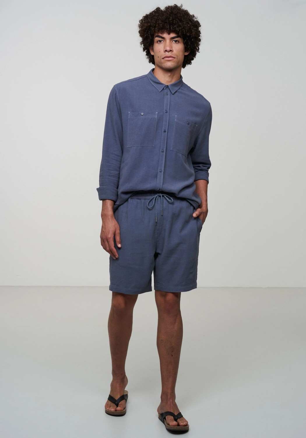 Recolution Shorts Curry Dove Blue