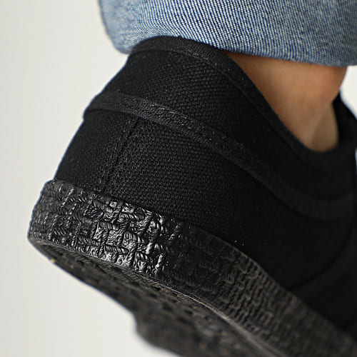 Baskets Original Canvas K192495 Black Solid
