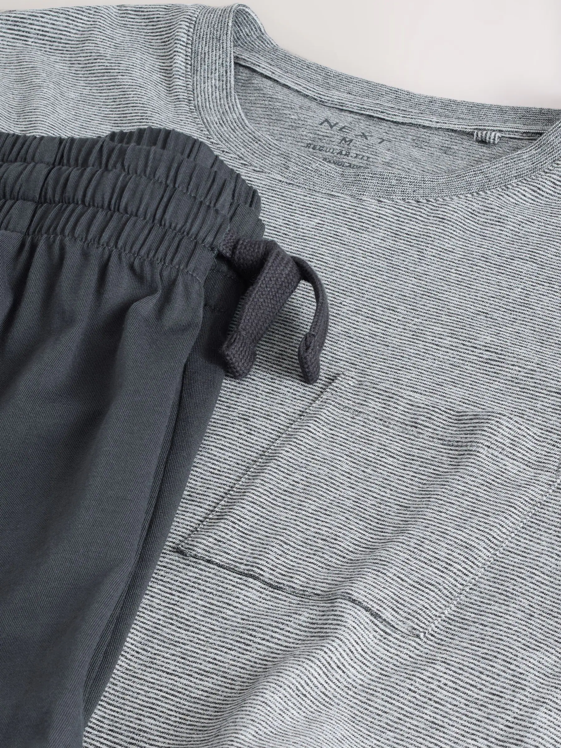 Grijs - Short Sleeve Cuffed Jersey Pyjamas Set