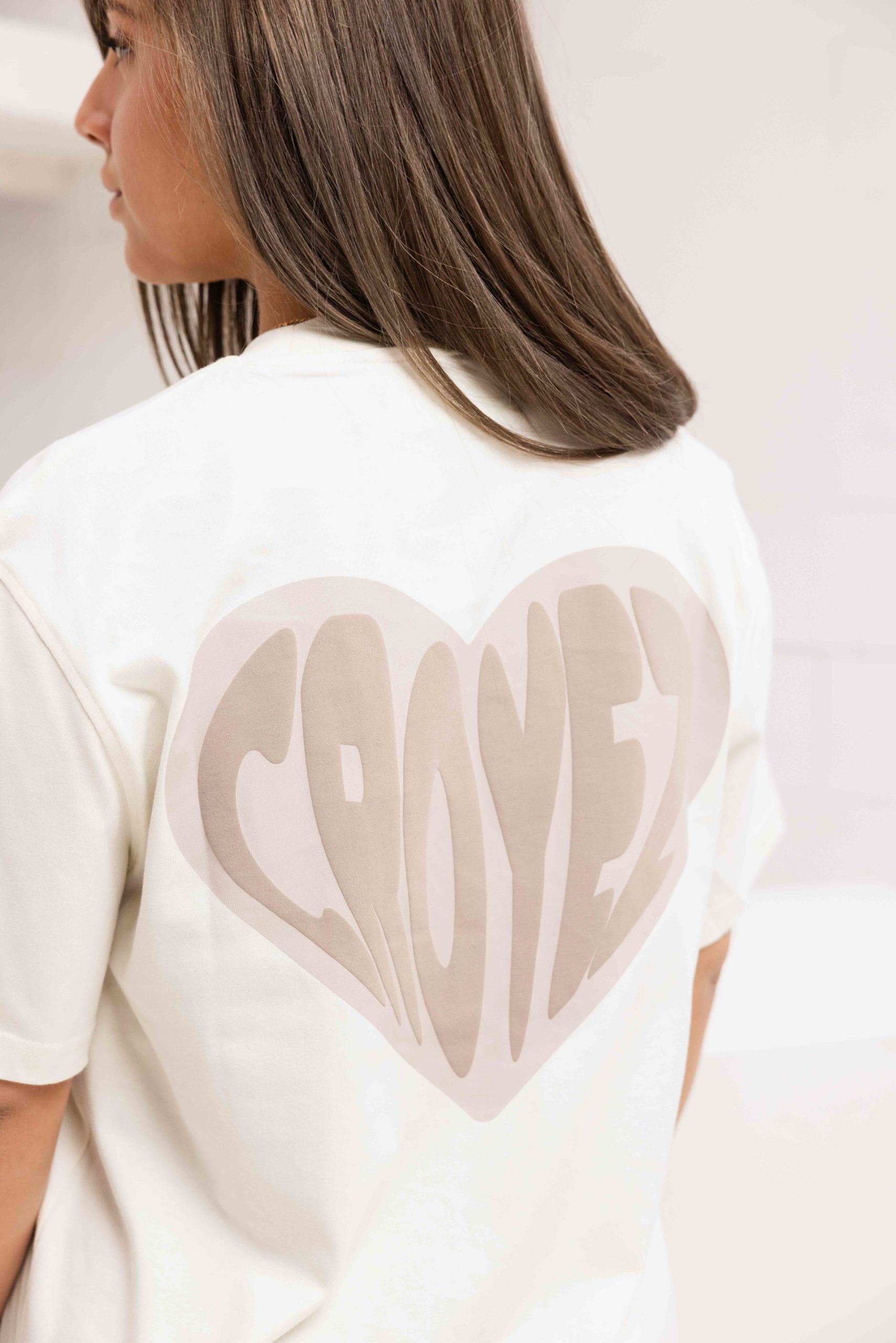 Croyez Puffed Heart T-Shirt Dames Gebroken Wit/Beige