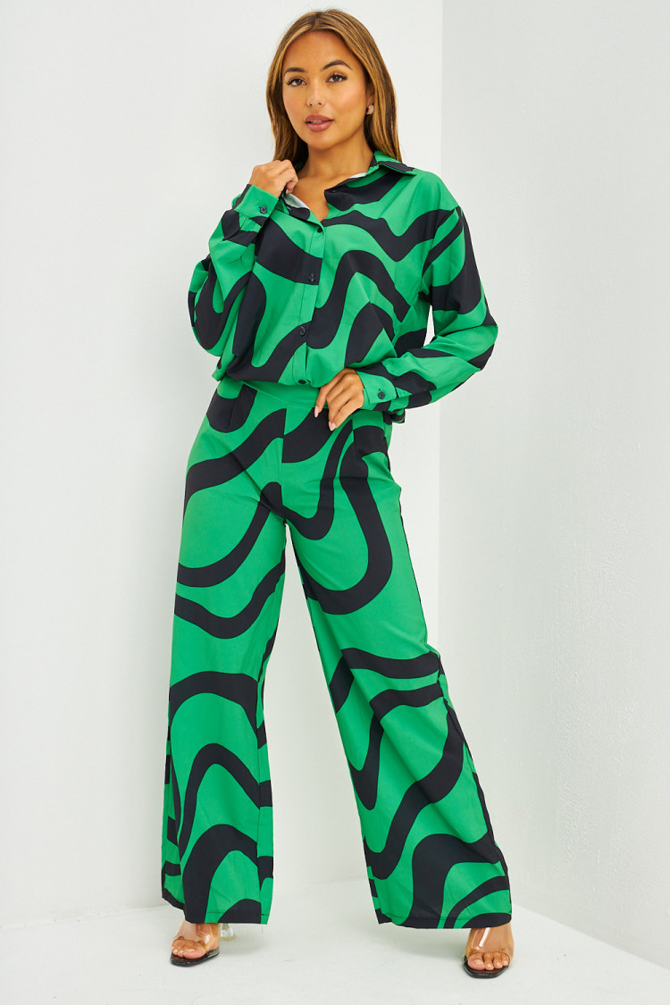 Ensemble fluide chemise + pantalon à lignes courbes vert