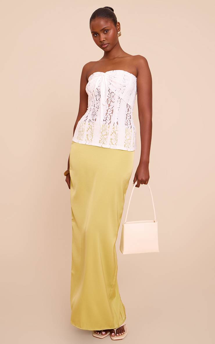 Blanc Top Bandeau Ajusté En Dentelle Longueur Allongée