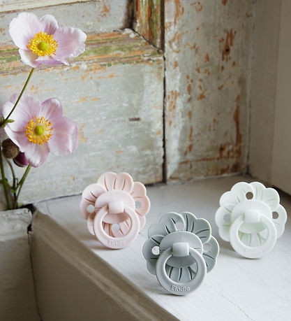 Elodie Details Sut - Binky Bloom - Mineral Green