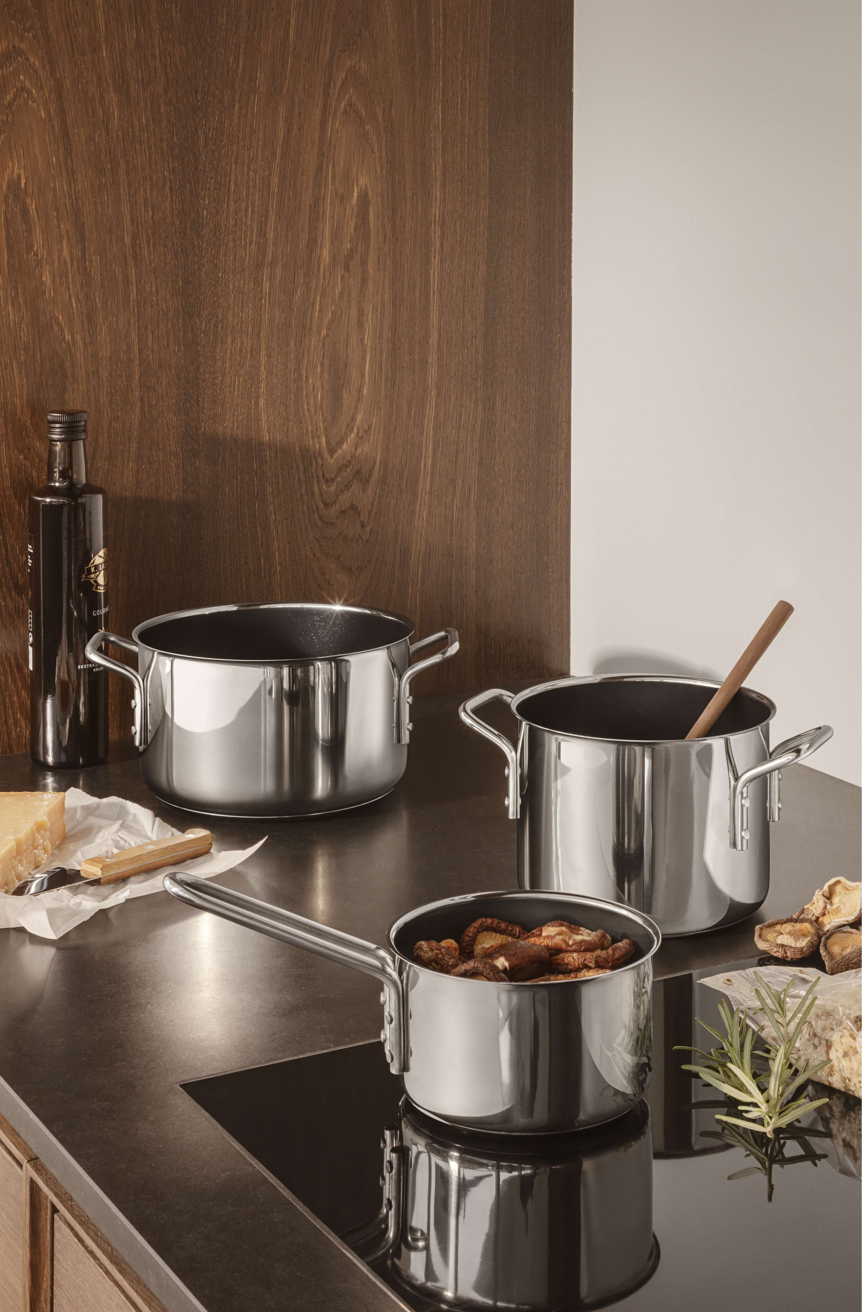 Eva Trio  Stainless Steel Keramisk kasserolle - 1,1L