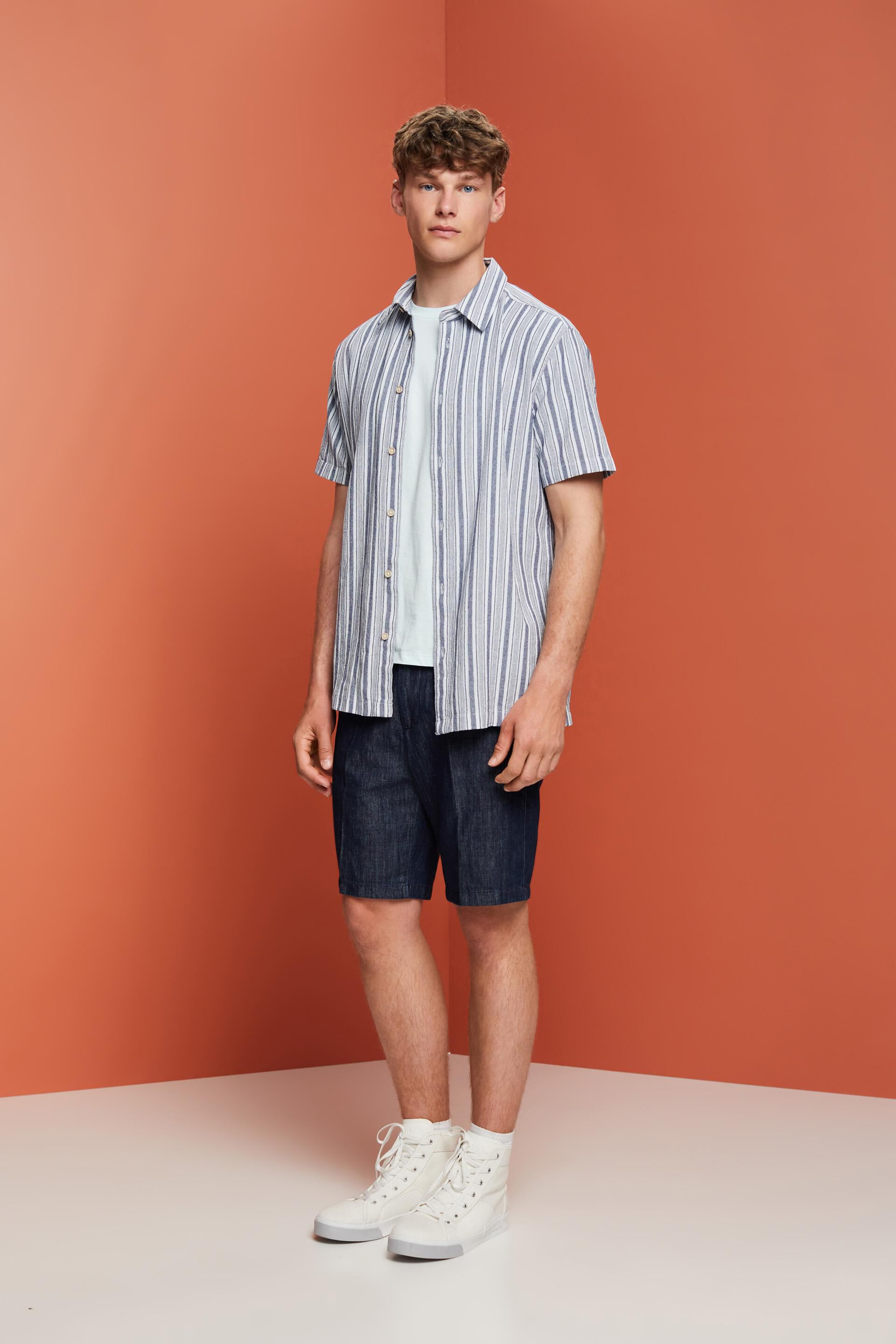 Chemise à manches courtes