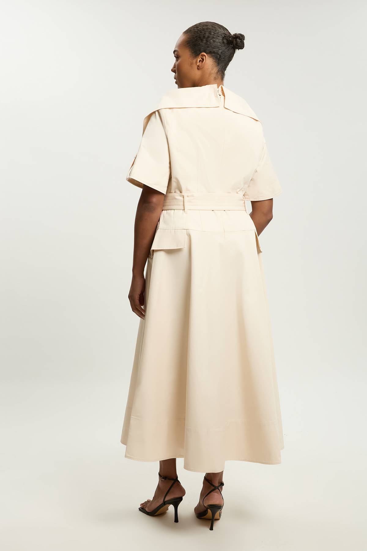KarenMillen Robe Midi Grande Taille En Coton Ajusté Style Trench Ceinturée À Jupe Évasée