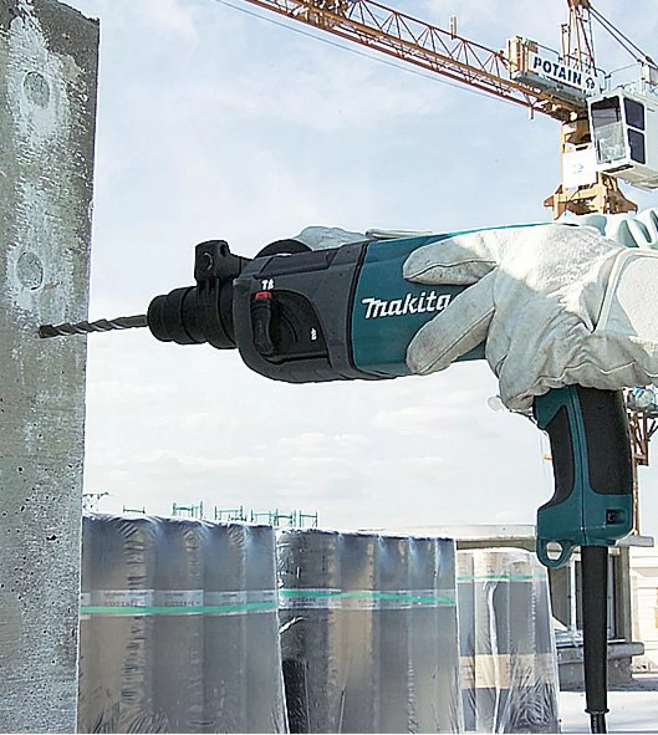 Makita HR2230 SDS-plus boorhamer in koffer - 710W - 2,2J